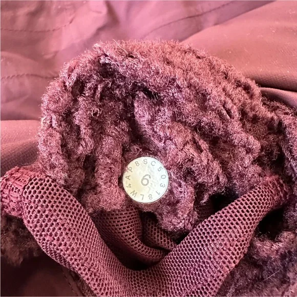Lululemon Sleet Street Jacket Cassis, 6 - Picture 5 of 15